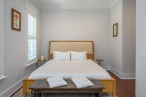 Rose House - 2 Primary Suites, Easy Parking